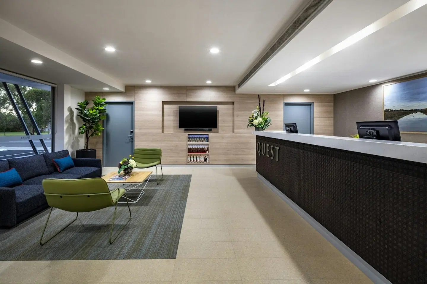 Quest Griffith LOUNGE_LOBBY