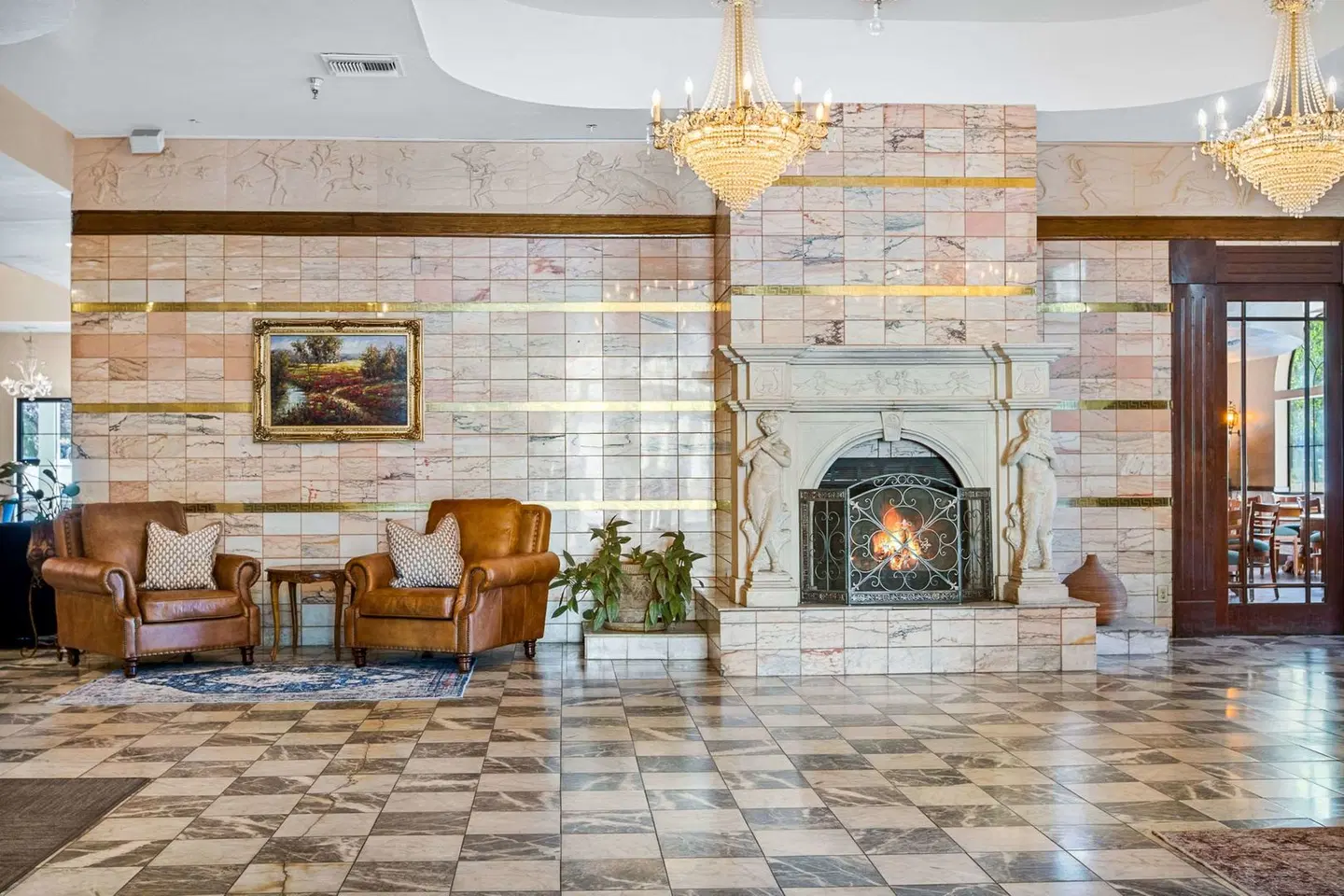 Chateau Big Bear Boutique Hotel, BW Signature Collection LOUNGE_LOBBY