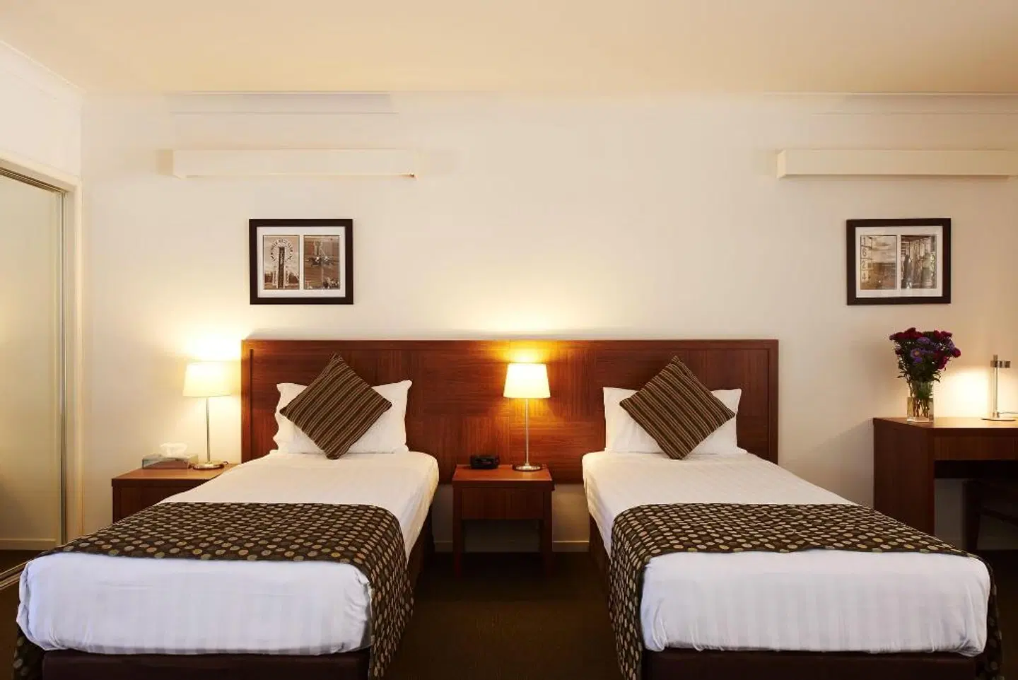 Chinchilla Downtown Motor Inn ROOM_EXAMPLE