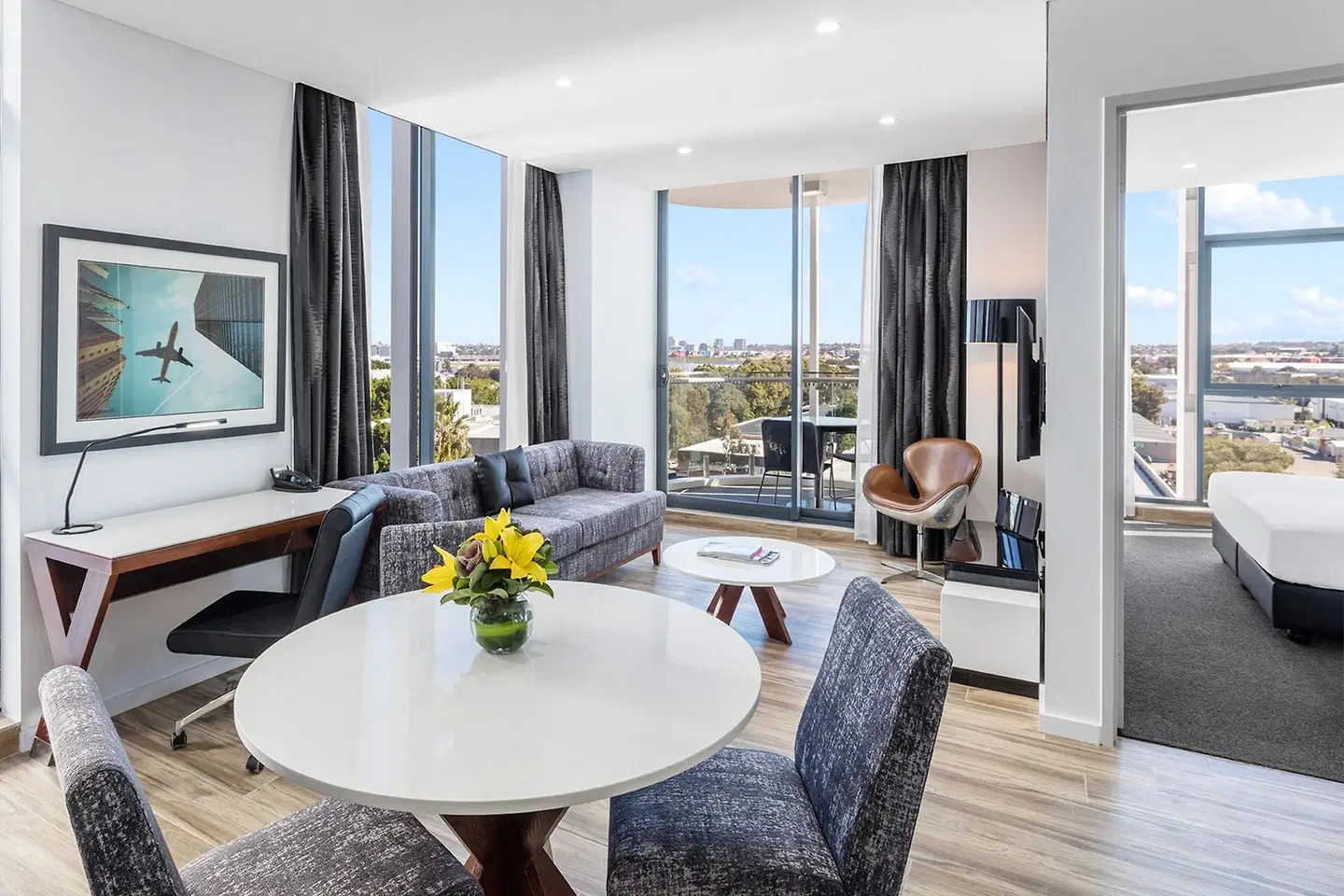 Meriton Suites Mascot Central ROOM_EXAMPLE
