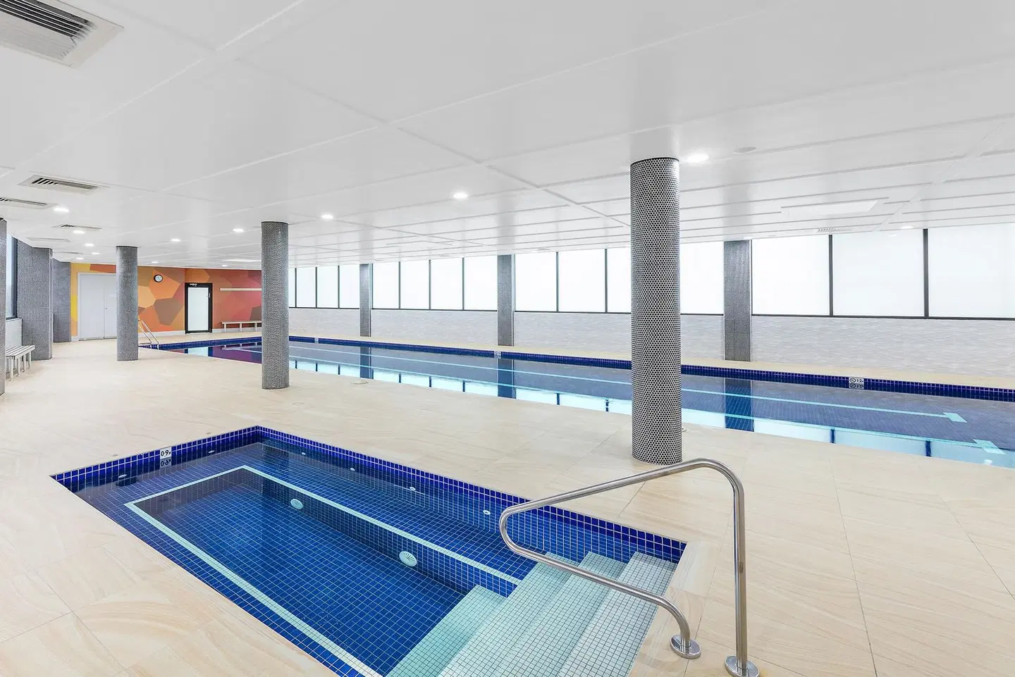 Meriton Suites Church Street, Parramatta Hallenbad