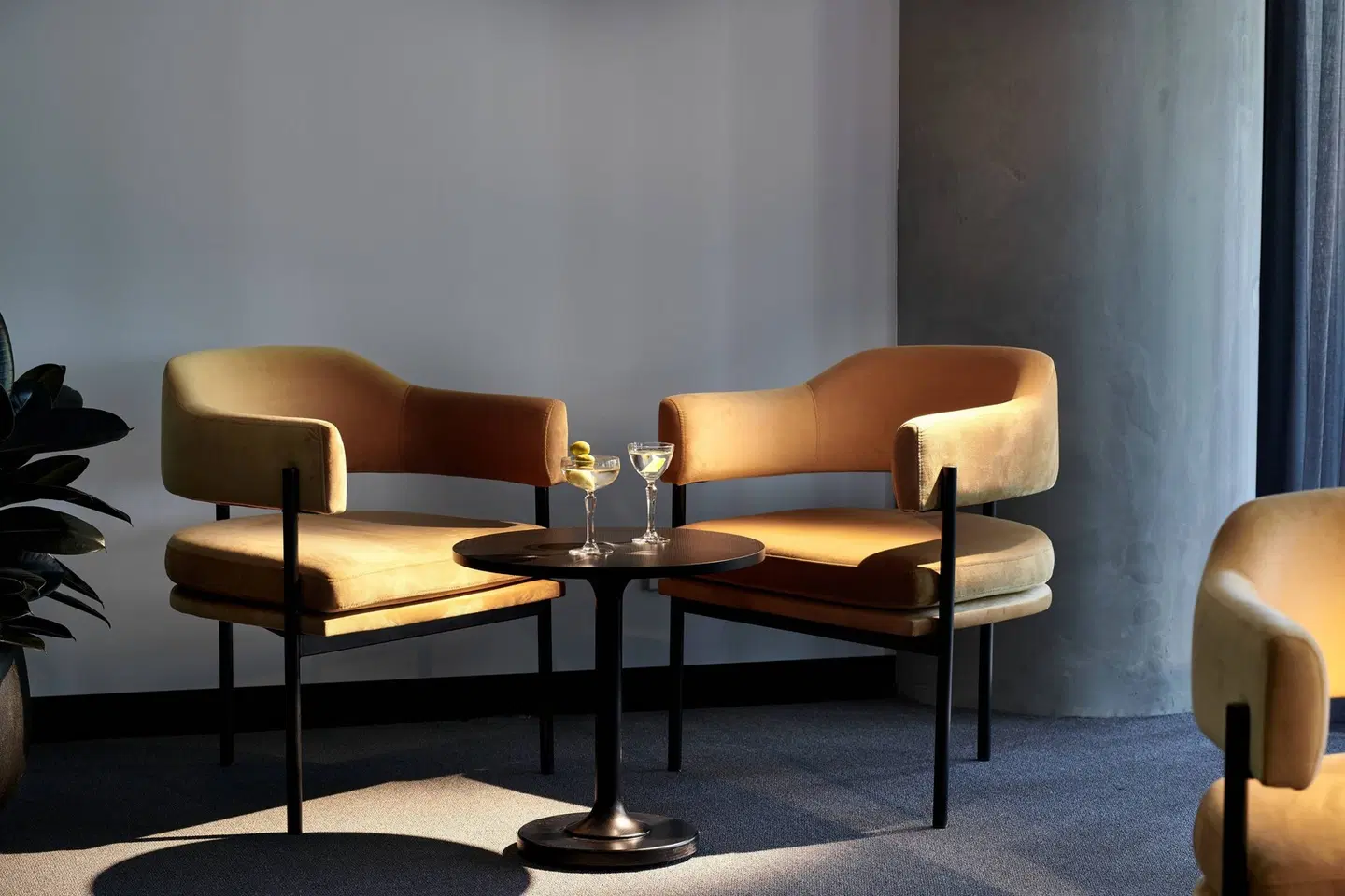 Midnight Hotel Autograph Collection LOUNGE_LOBBY
