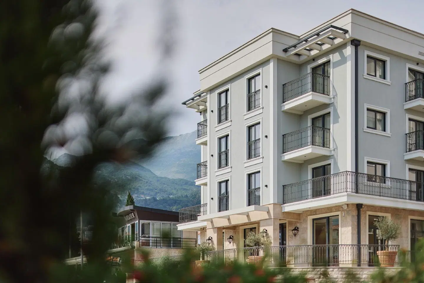 Hotel Diplomat by Aycon EXTERIOR