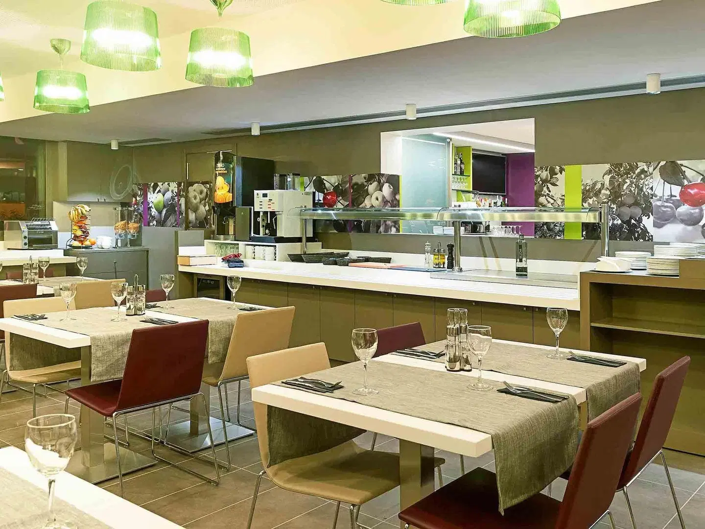 ibis Styles Lleida Torrefarrera Restaurant