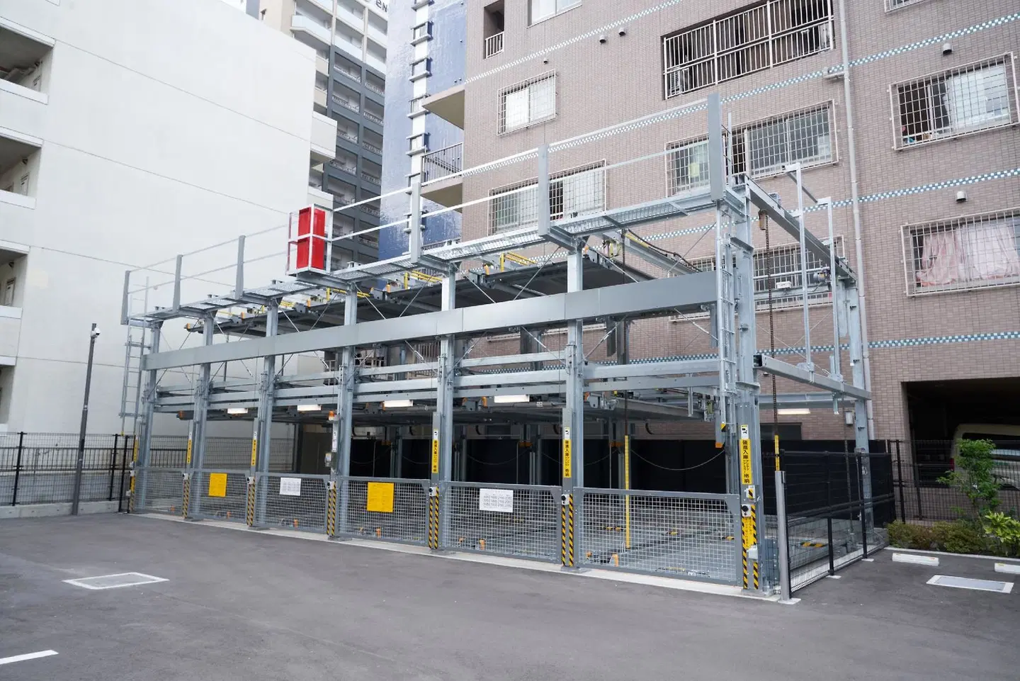 Cross Life Hakata Tenjin EXTERIOR