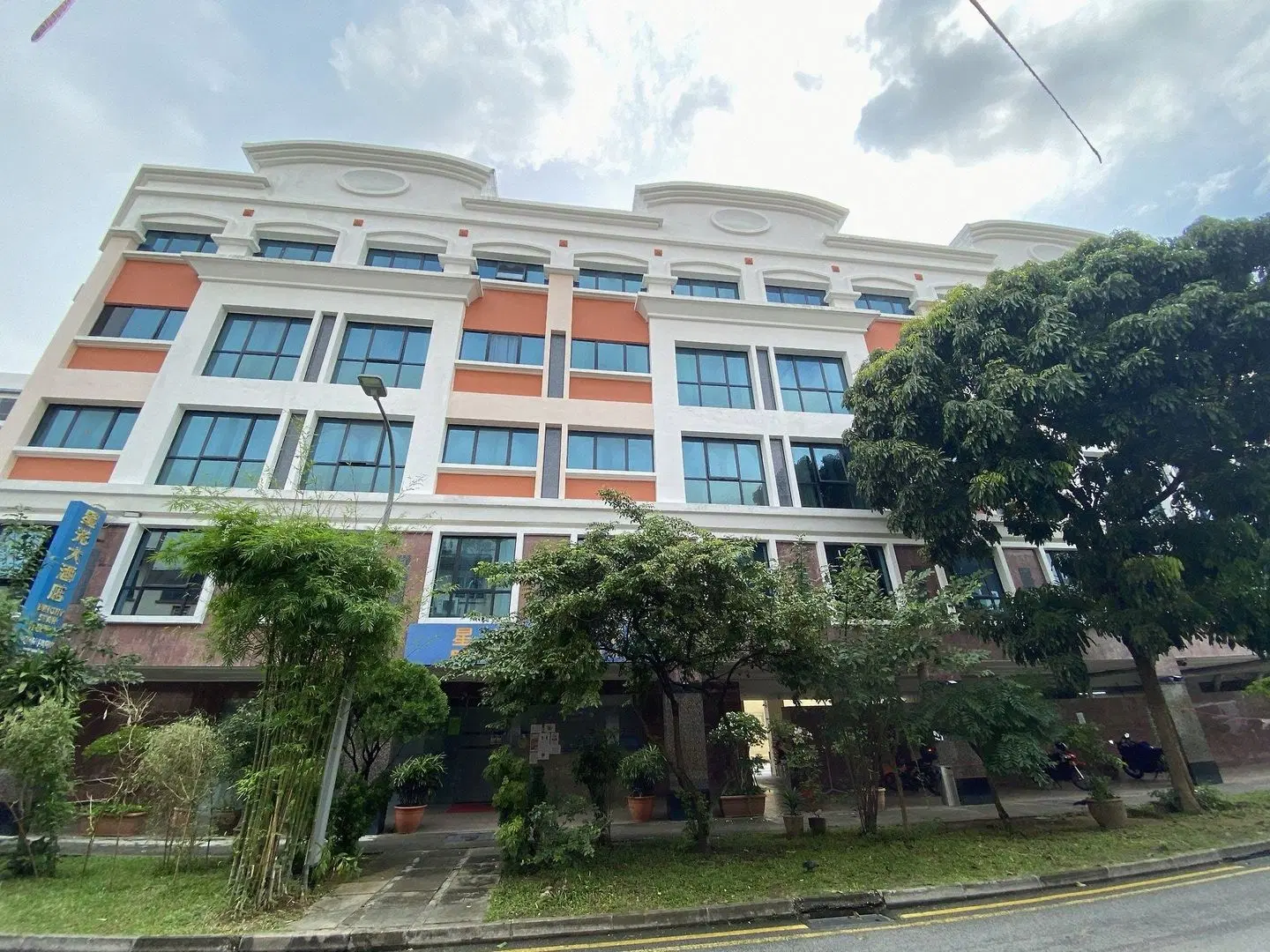 Bright Star EXTERIOR