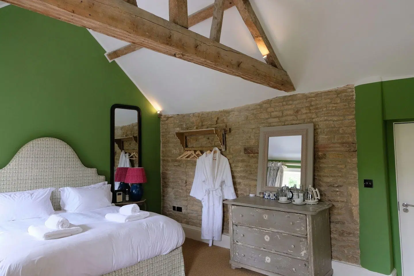 The Swan Inn ROOM_EXAMPLE
