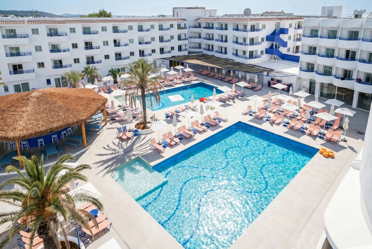 Coral Star (Appartements) OUTDOOR_POOL