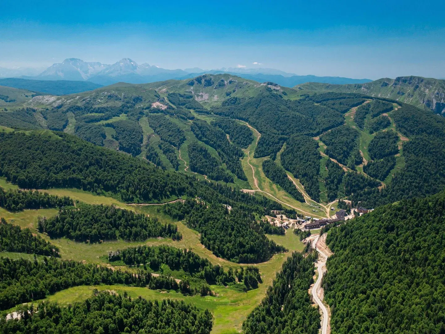 Swissôtel Resort Kolasin LANDSCAPE