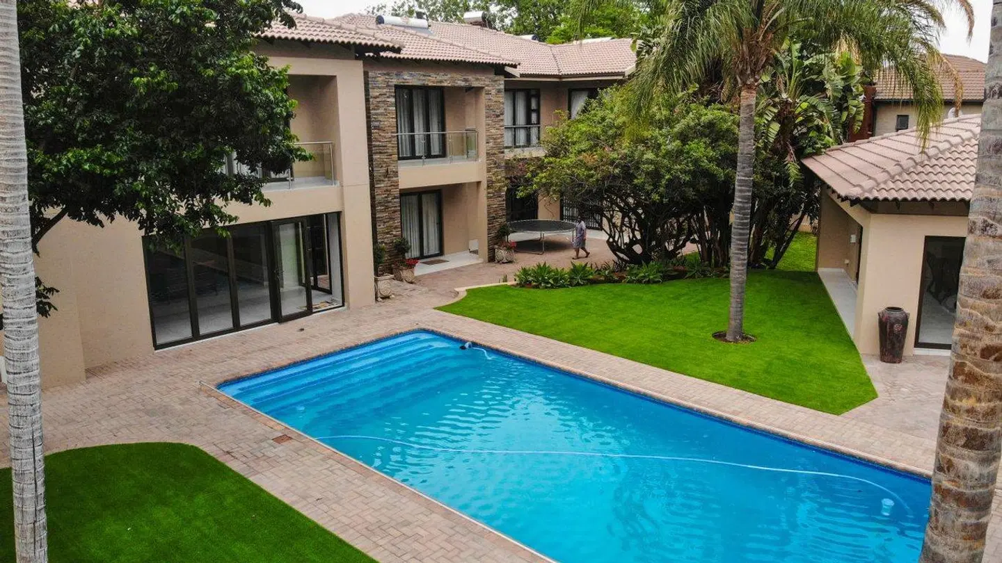 Letsatsing Lodge OUTDOOR_POOL