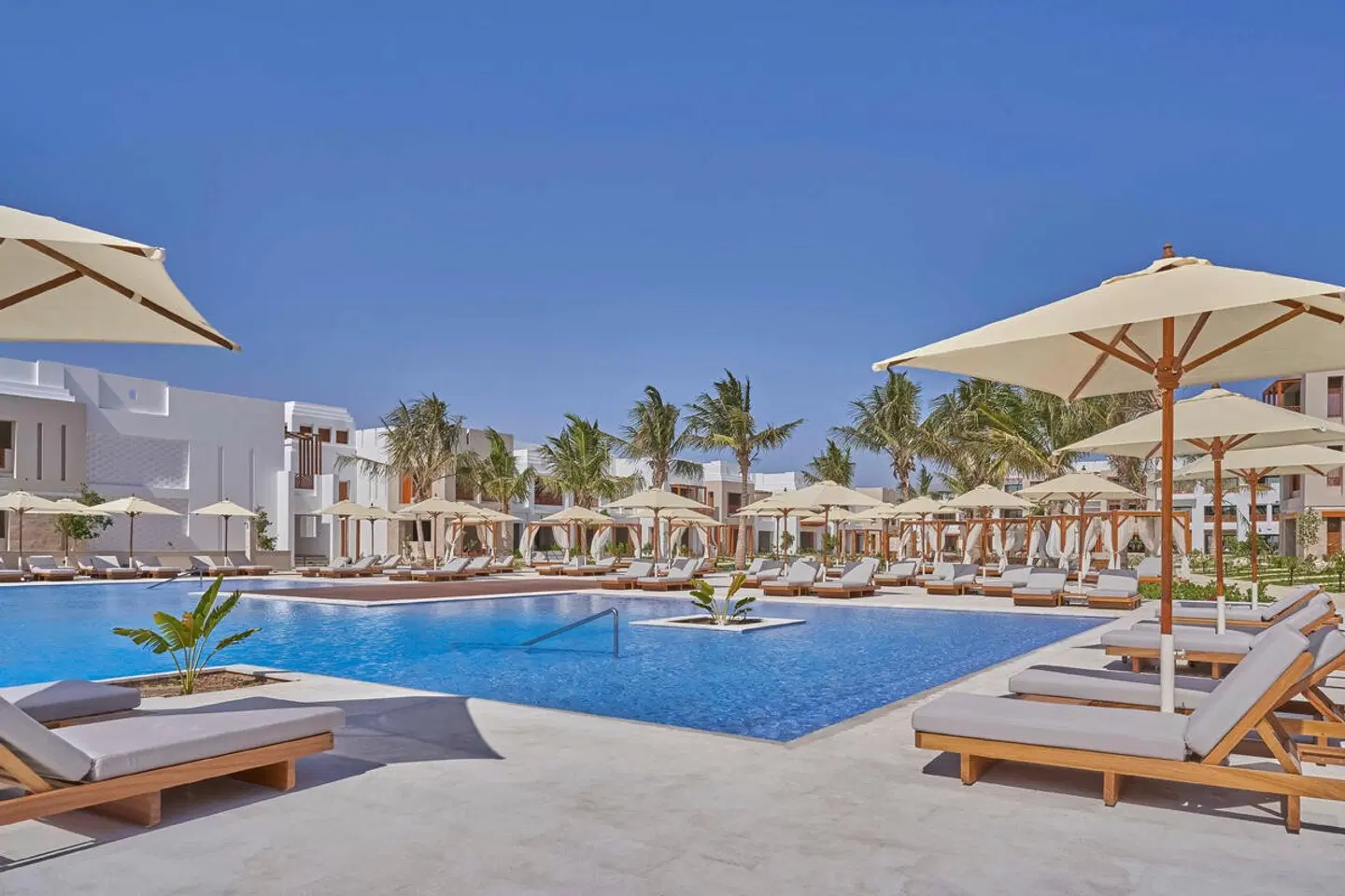 The Club by Fanar OUTDOOR_POOL