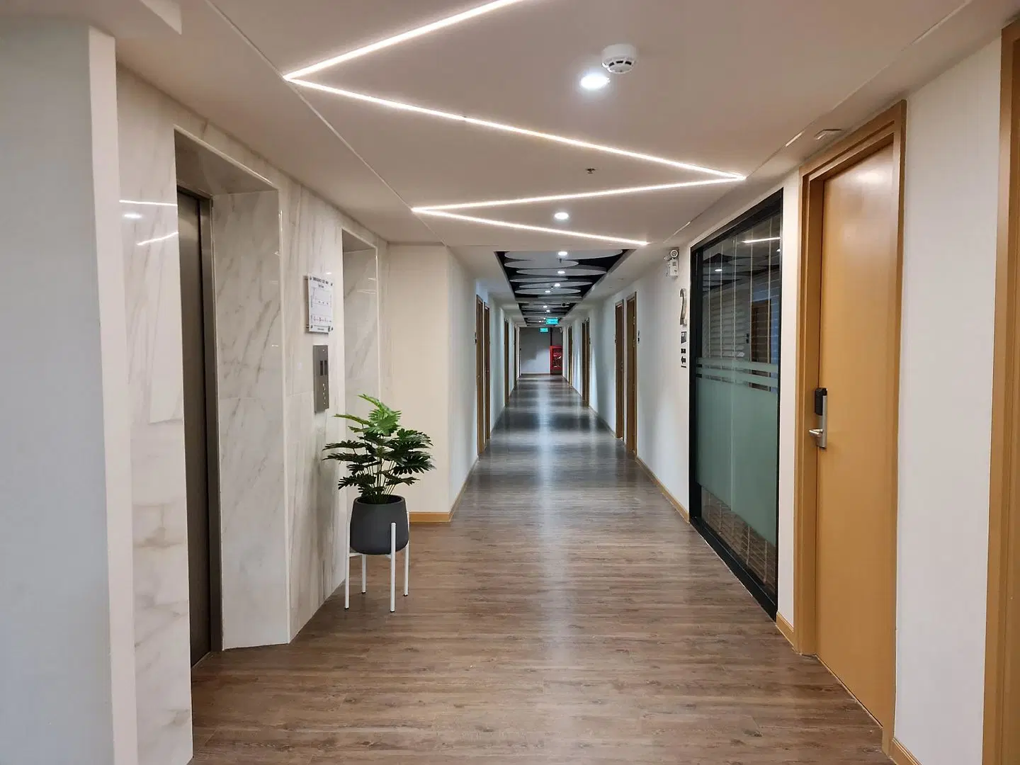 THE NEUF RATCHADA HOTEL (SHA Certified) LOUNGE_LOBBY