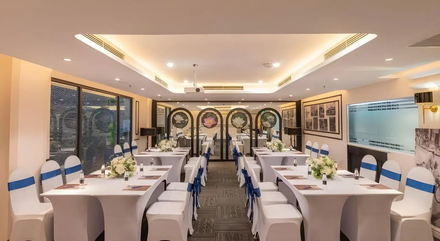 FTE BA DINH Restaurant