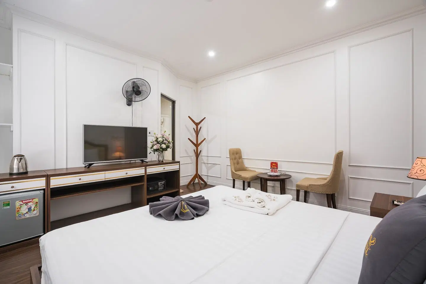 OYO 1155 Wind Hotel ROOM_EXAMPLE