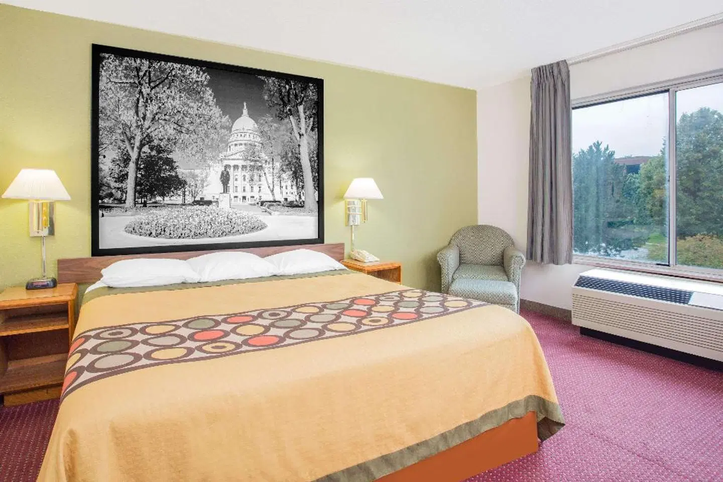 Super 8 Madison East ROOM_EXAMPLE