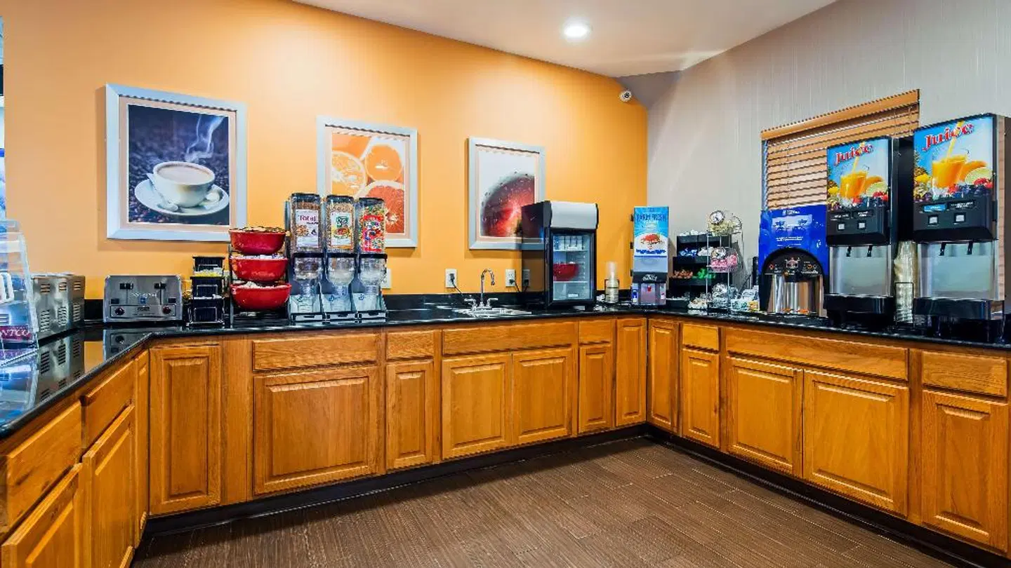 Best Western Harrisburg Hershey LOUNGE_LOBBY