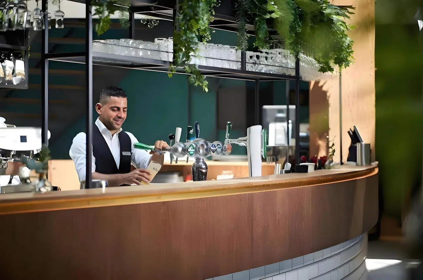 Corendon Urban Amsterdam Schiphol Airport Hotel Bar