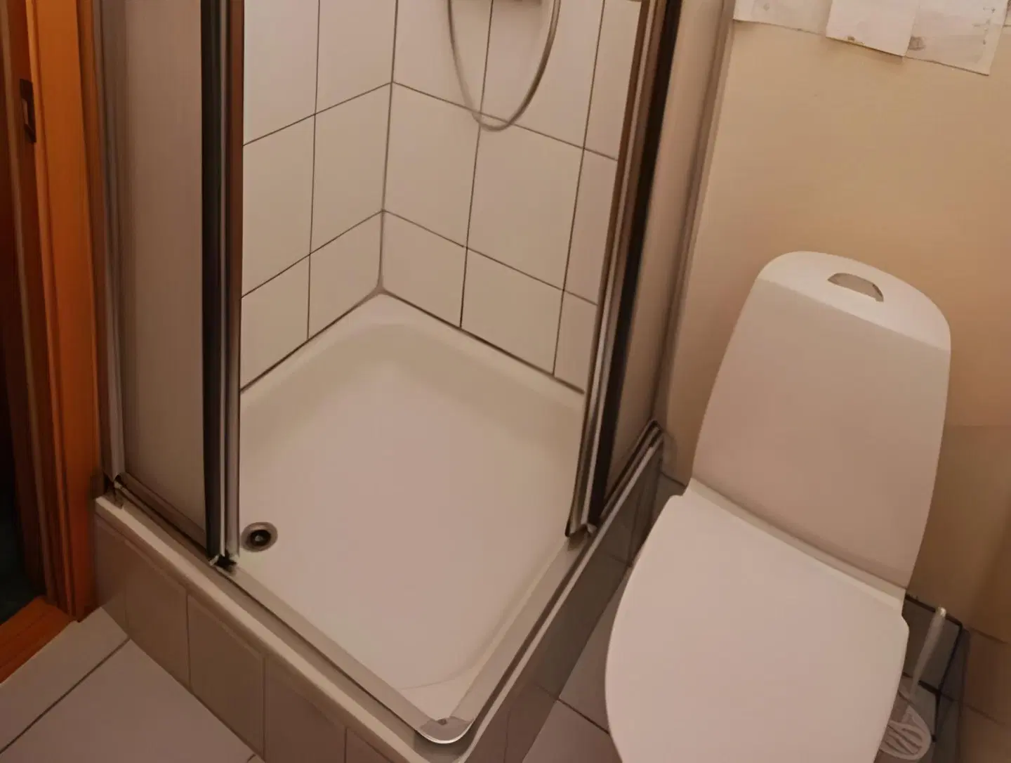 Sudur-Bár Guesthouse Badezimmer