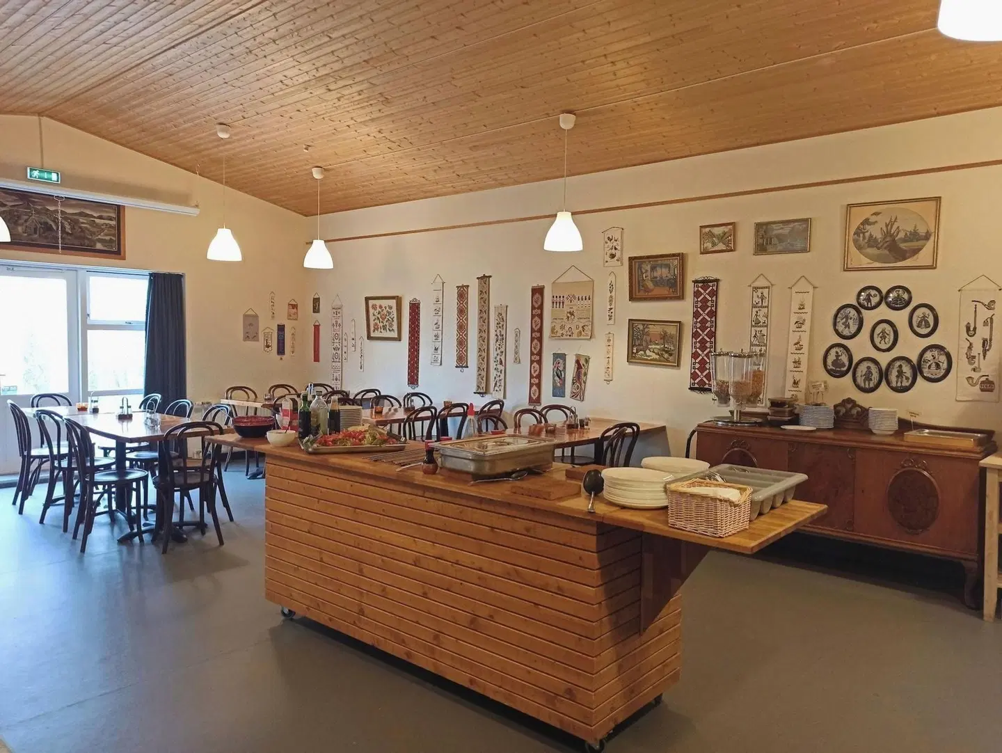 Hjardarból Guesthouse Restaurant