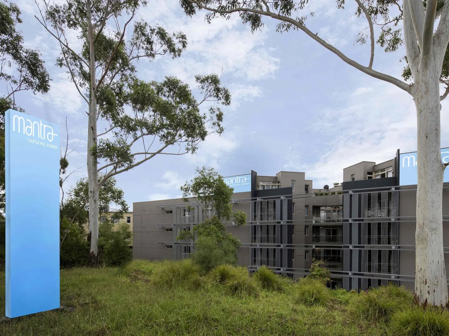 Mantra Castle Hill Sydney EXTERIOR