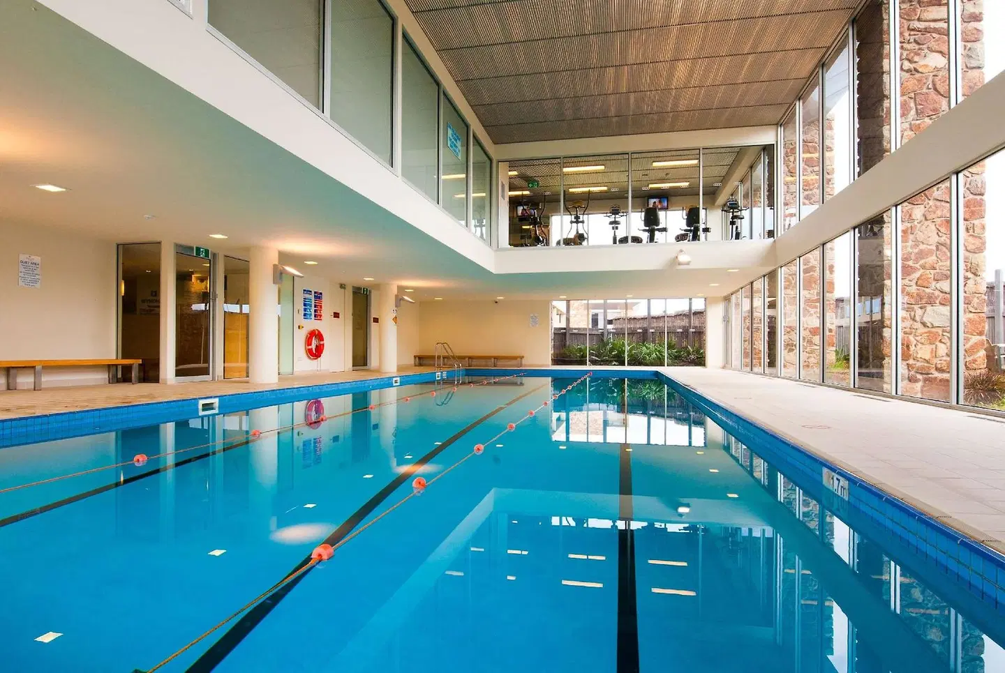 Wyndham Resort Torquay Hallenbad