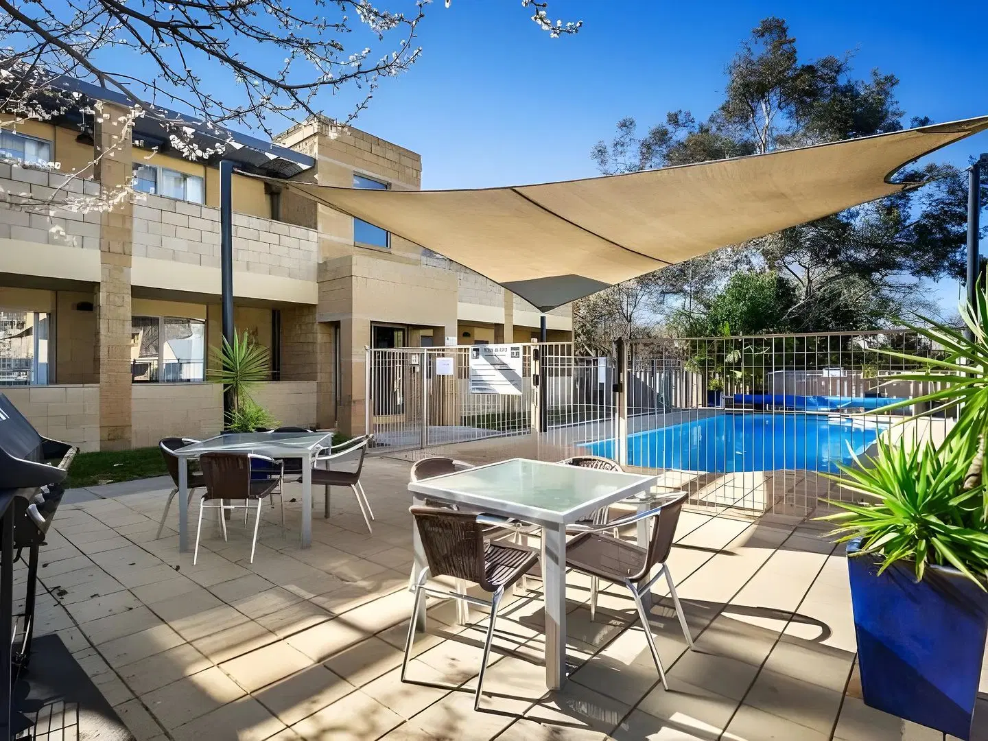 Quest Wagga Wagga Terrasse