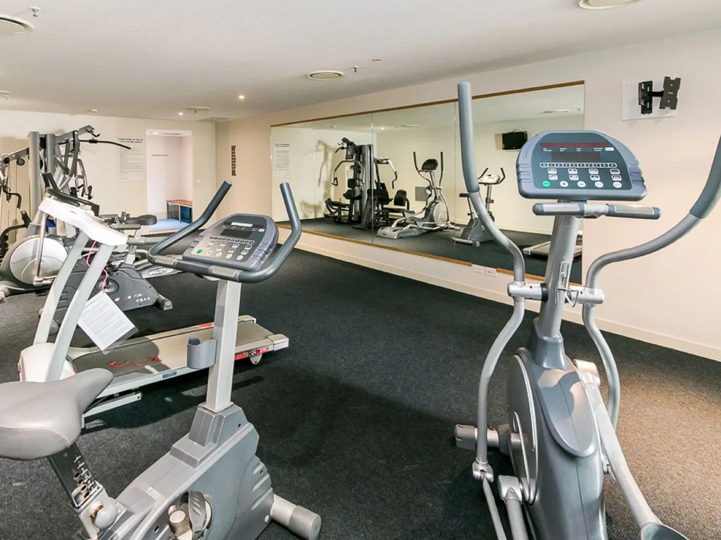 Grand Mercure Allegra Hervey Bay SPORTS_AND_LEISURE