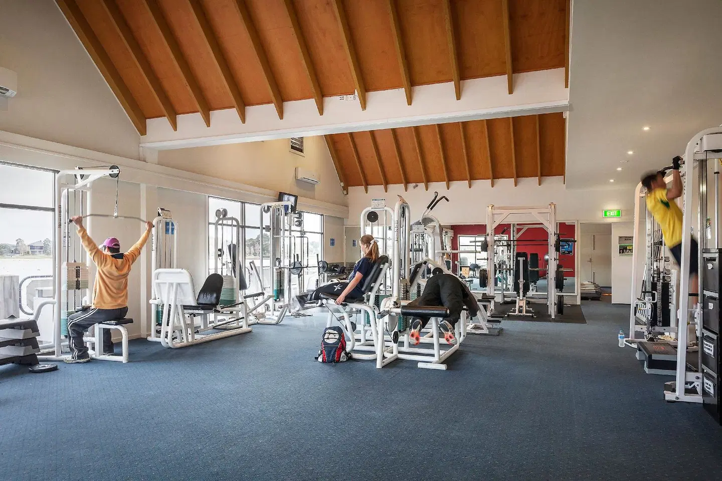 Quest Sanctuary Lakes SPORTS_AND_LEISURE