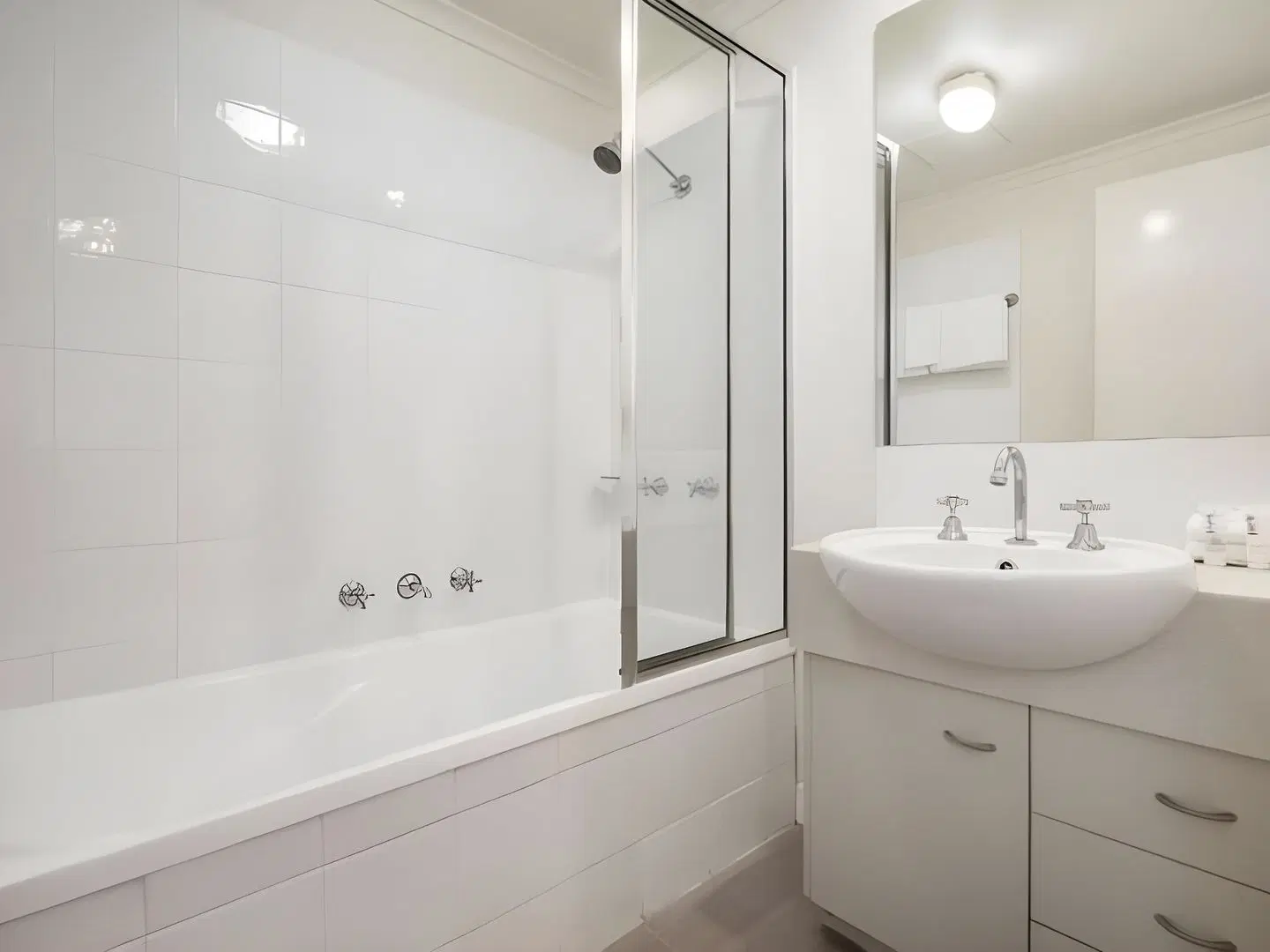 Quest Wagga Wagga Badezimmer