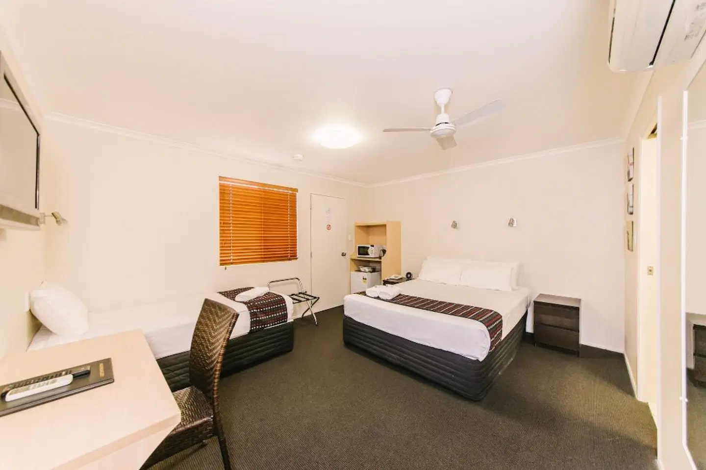 Citywalk Motor Inn ROOM_EXAMPLE
