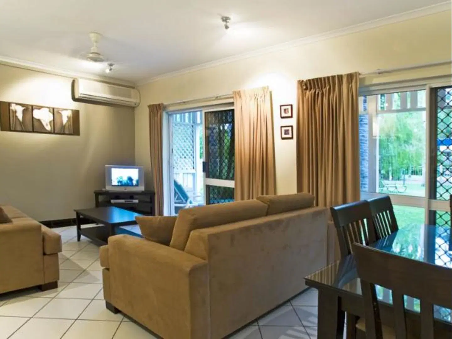 Nimrod Resort Apartments ROOM_EXAMPLE