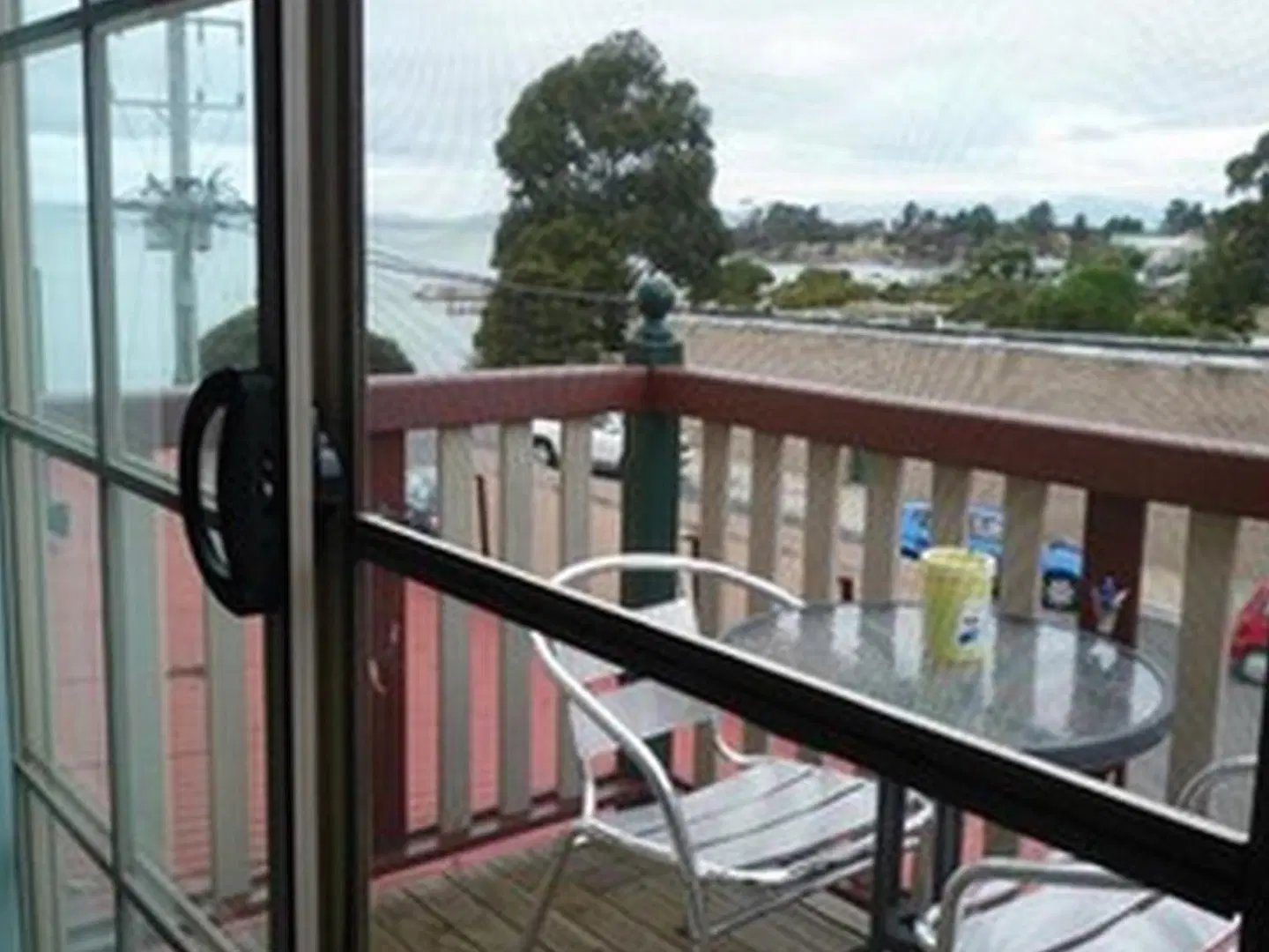 Amos House & Swansea Ocean Villas Terrasse