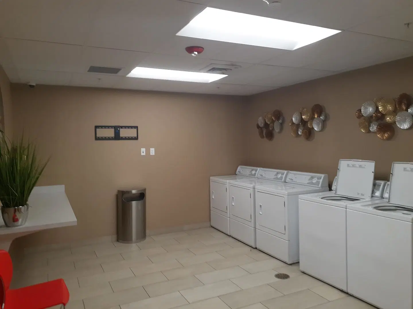 Simple Suites Boise Airport ROOM_EXAMPLE