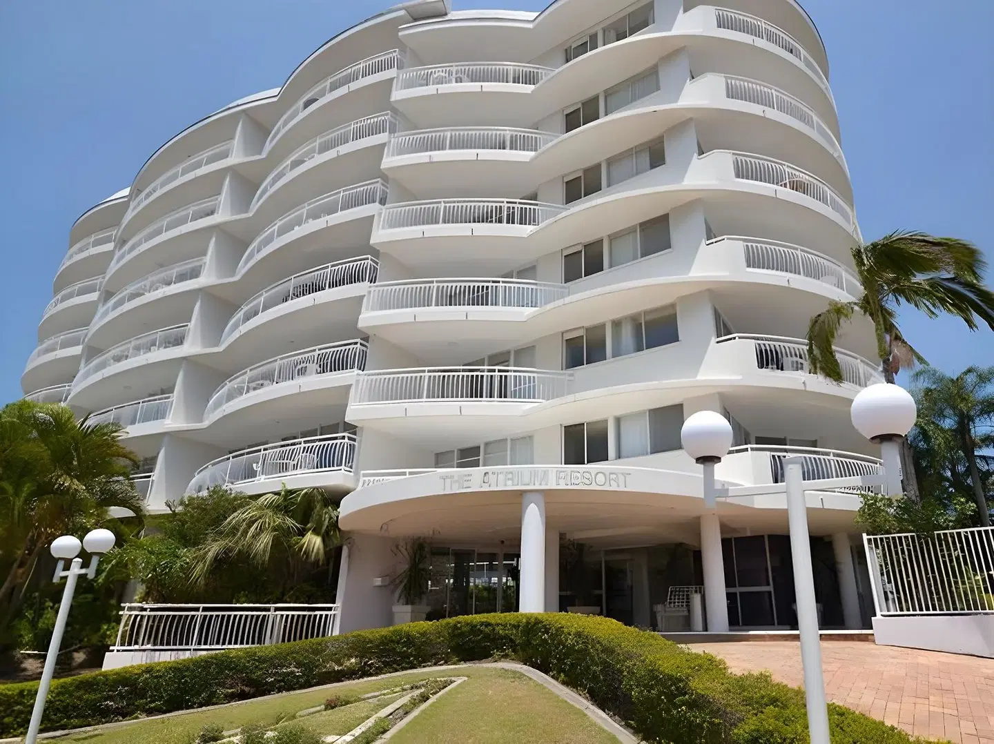 The Atrium Resort EXTERIOR