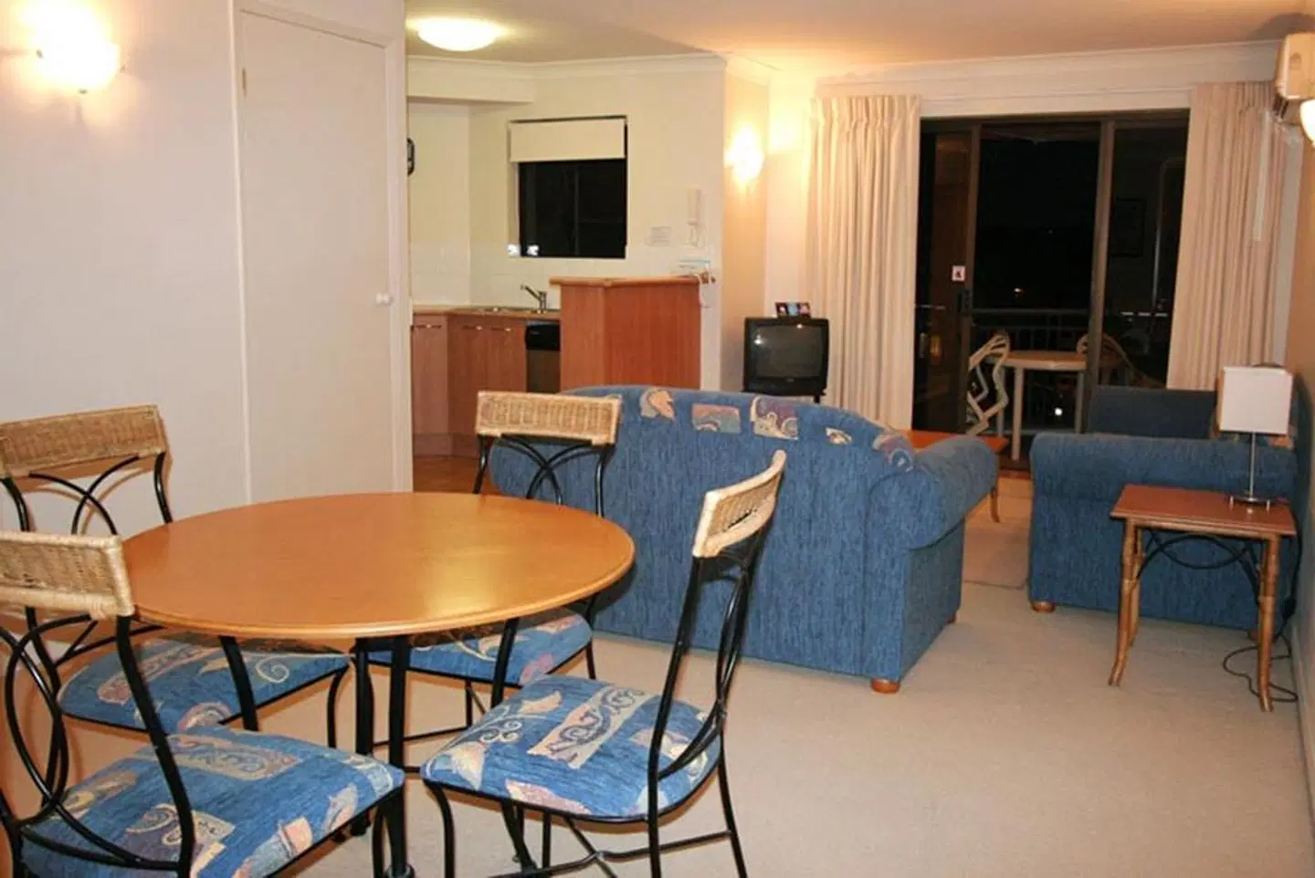 Burleigh On The Beach ROOM_EXAMPLE