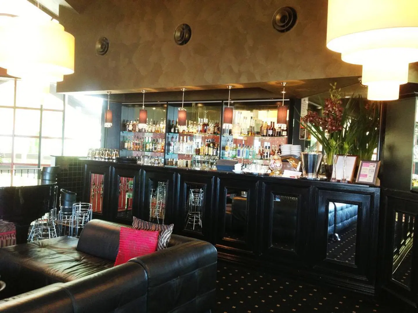 Echoes Boutique Hotel & Restaurant Bar