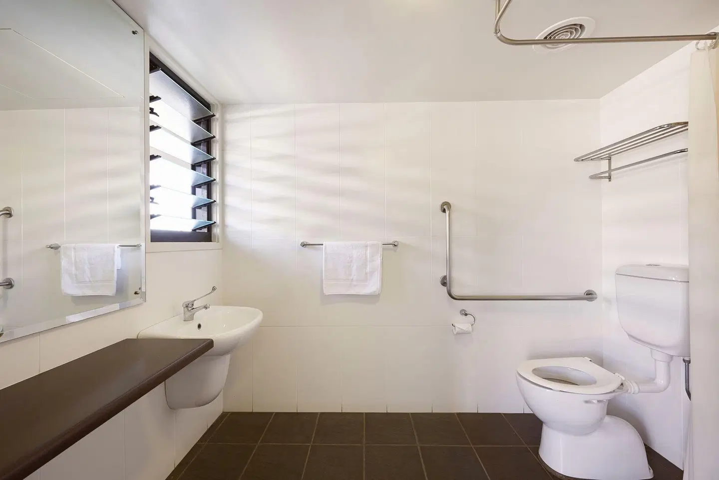 Station Motel Badezimmer