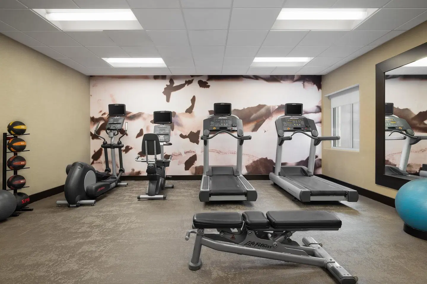 Residence Inn by Marriott Des Moines Downtown SPORTS_AND_LEISURE