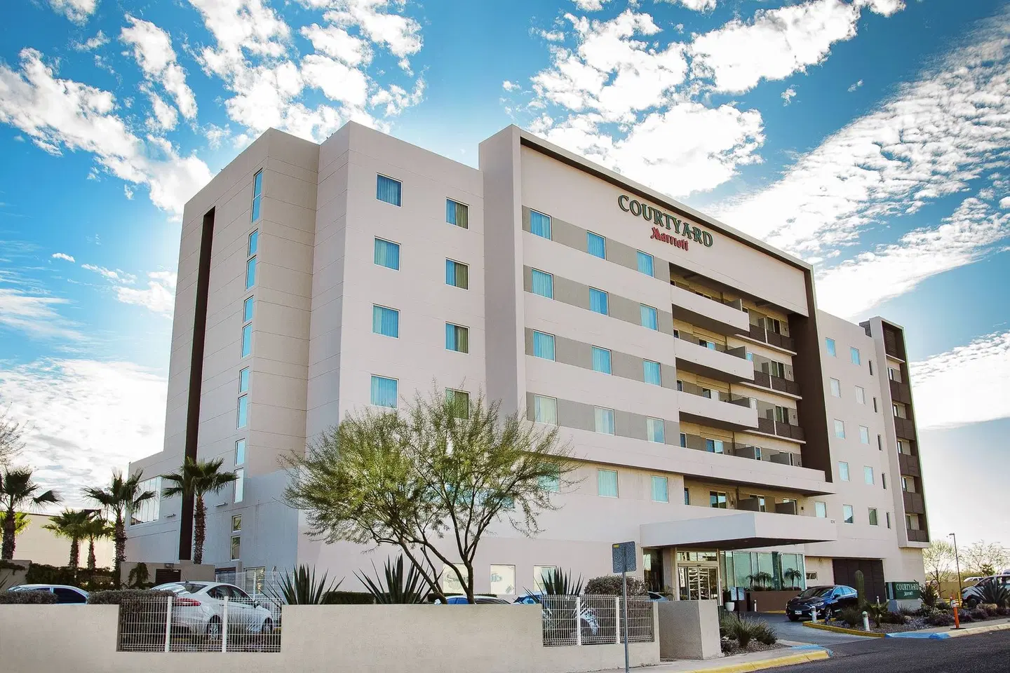 Courtyard by Marriott Hermosillo EXTERIOR
