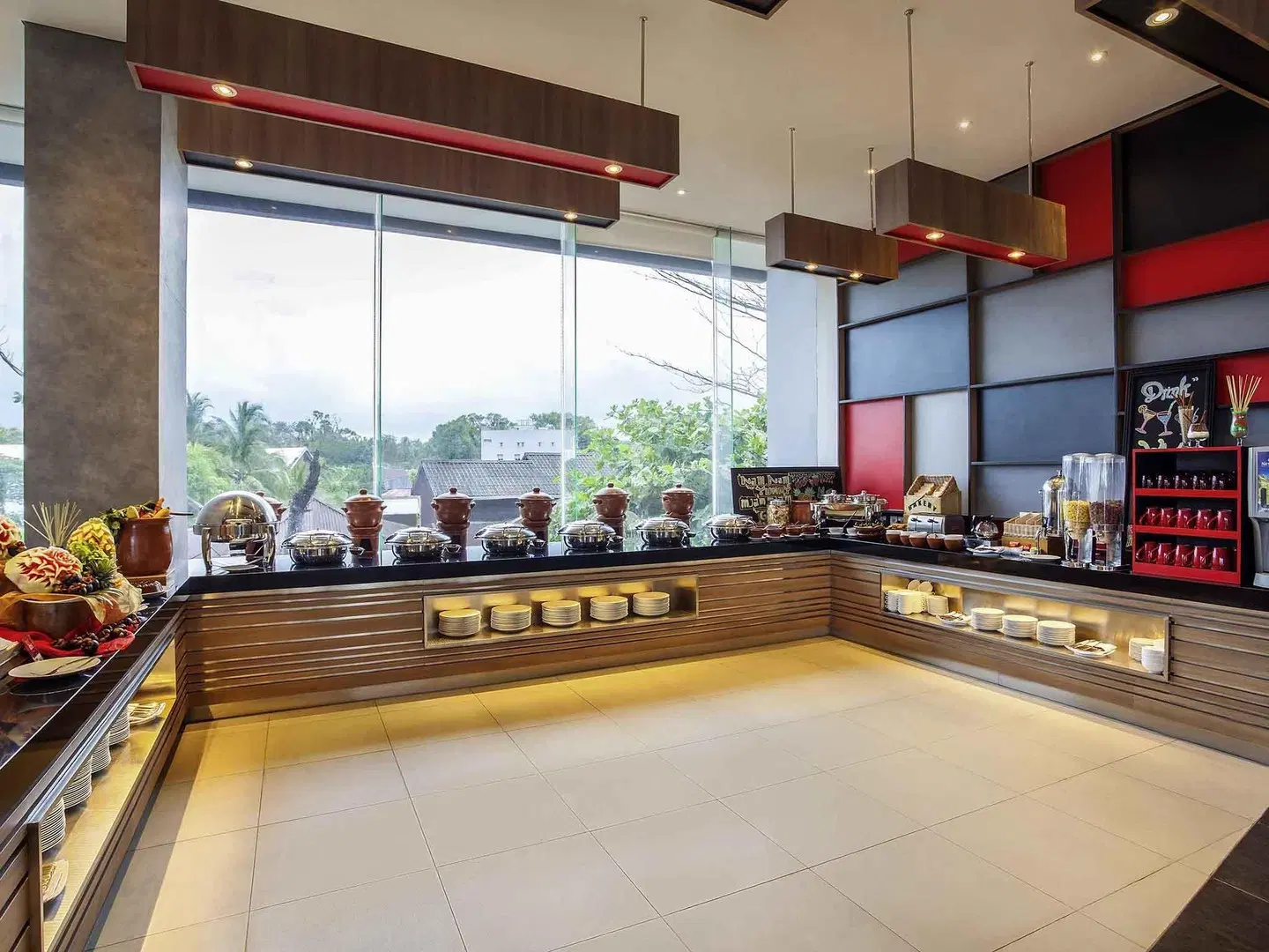 ibis Manado City Center Boulevard Bar