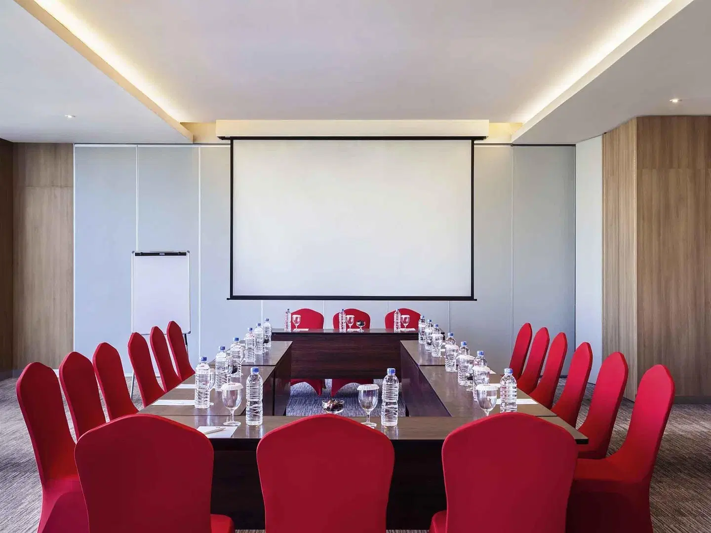 ibis Manado City Center Boulevard Konferenz