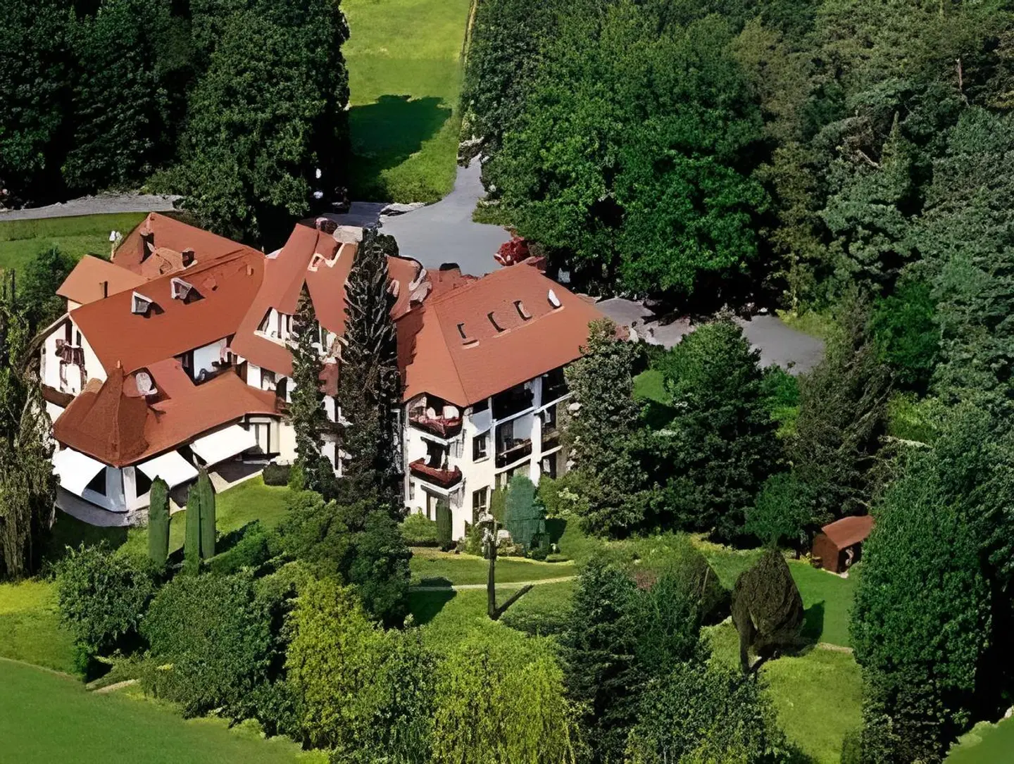 Waldhaus EXTERIOR