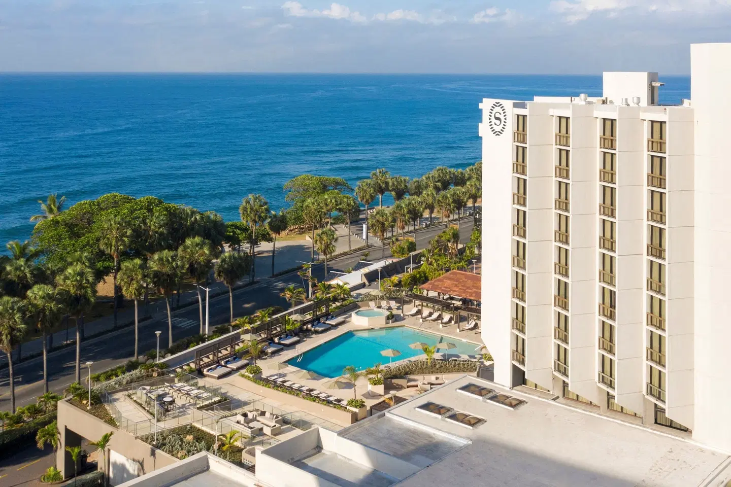 Sheraton Santo Domingo Hotel OUTDOOR_POOL