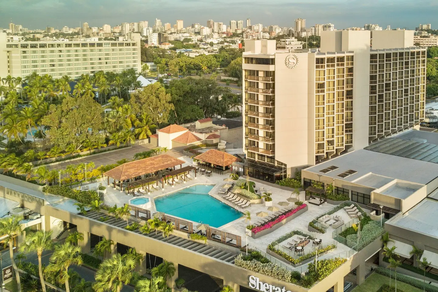 Sheraton Santo Domingo Hotel EXTERIOR