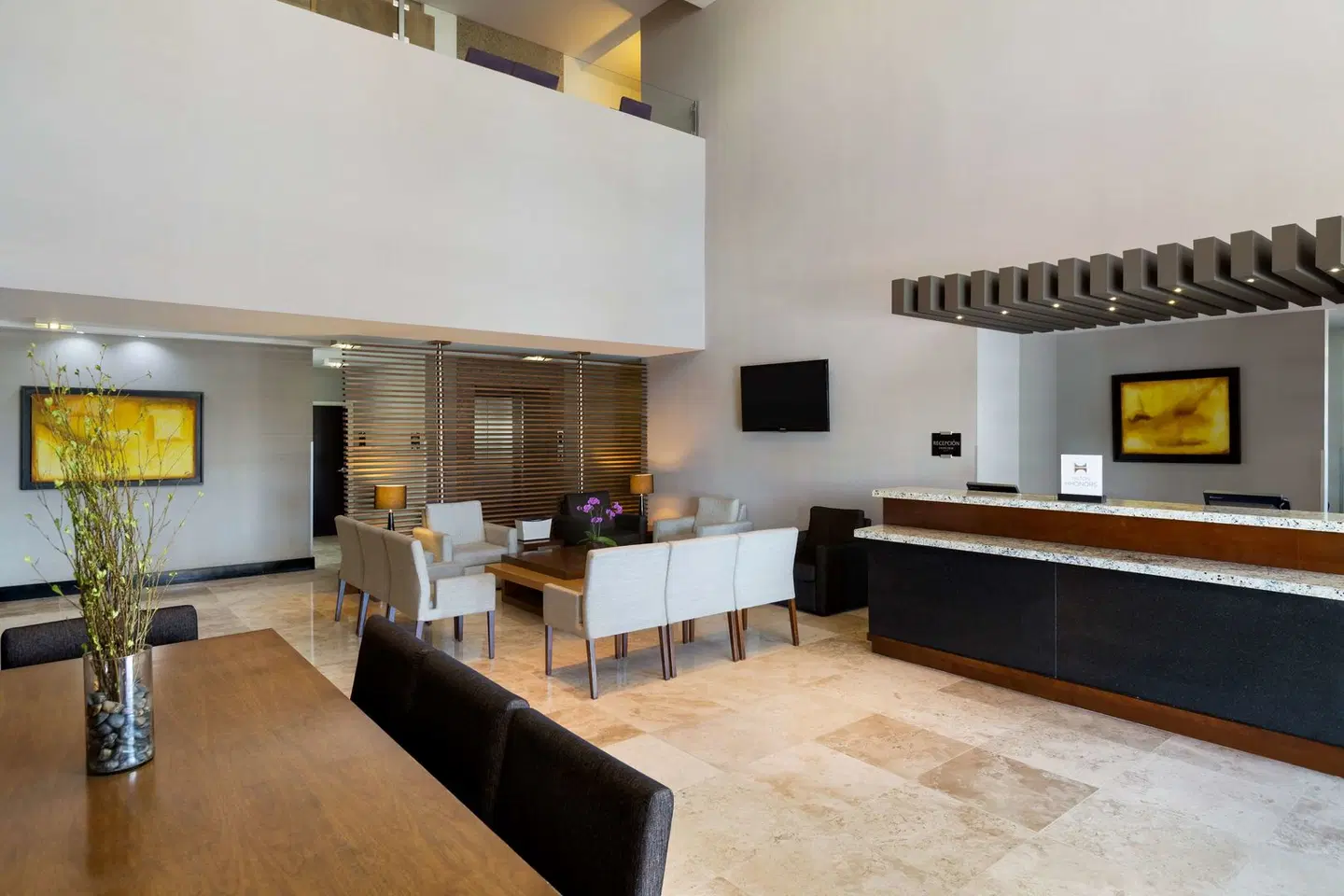 DoubleTree by Hilton Queretaro LOUNGE_LOBBY
