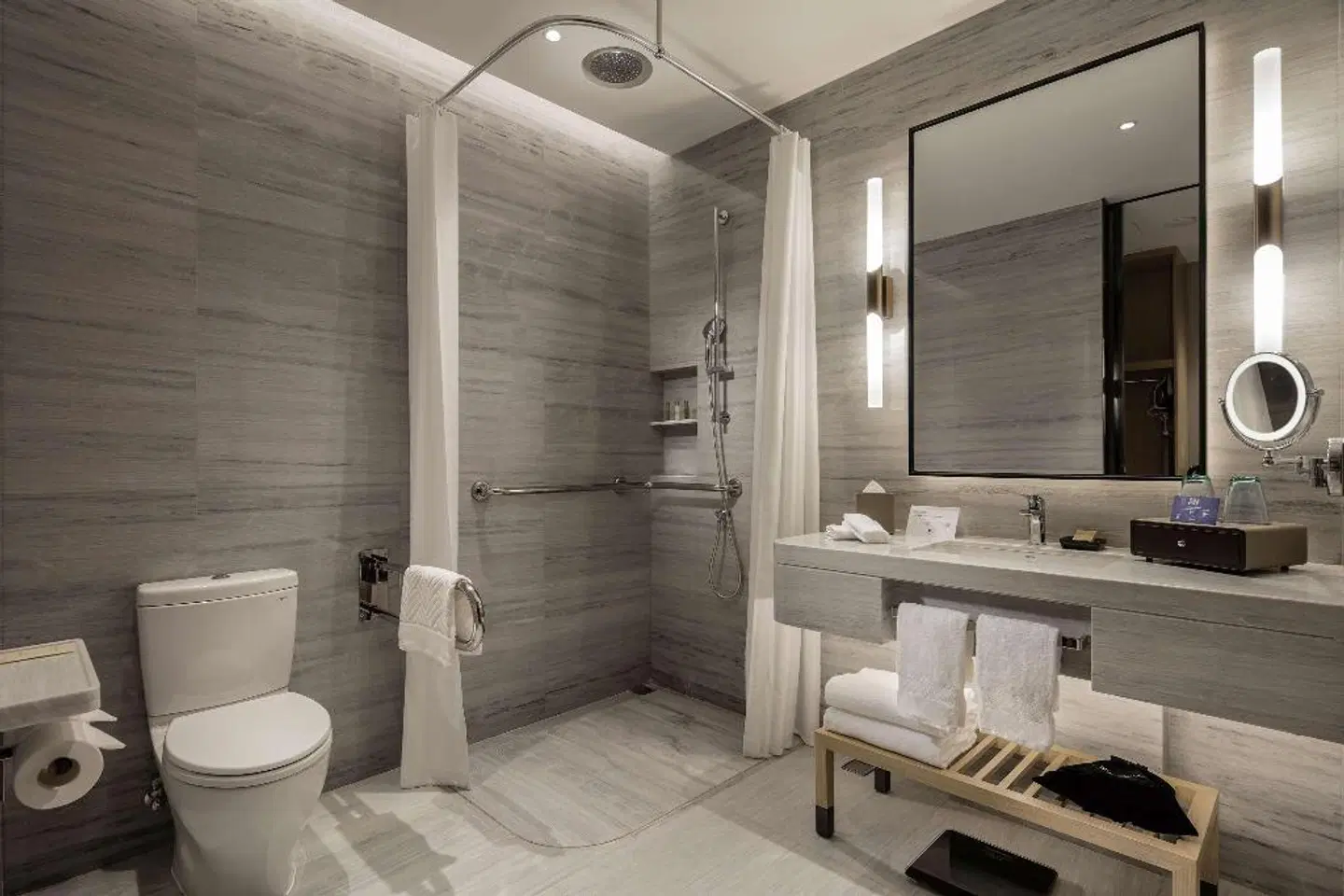 DoubleTree by Hilton Suzhou Wujiang Badezimmer