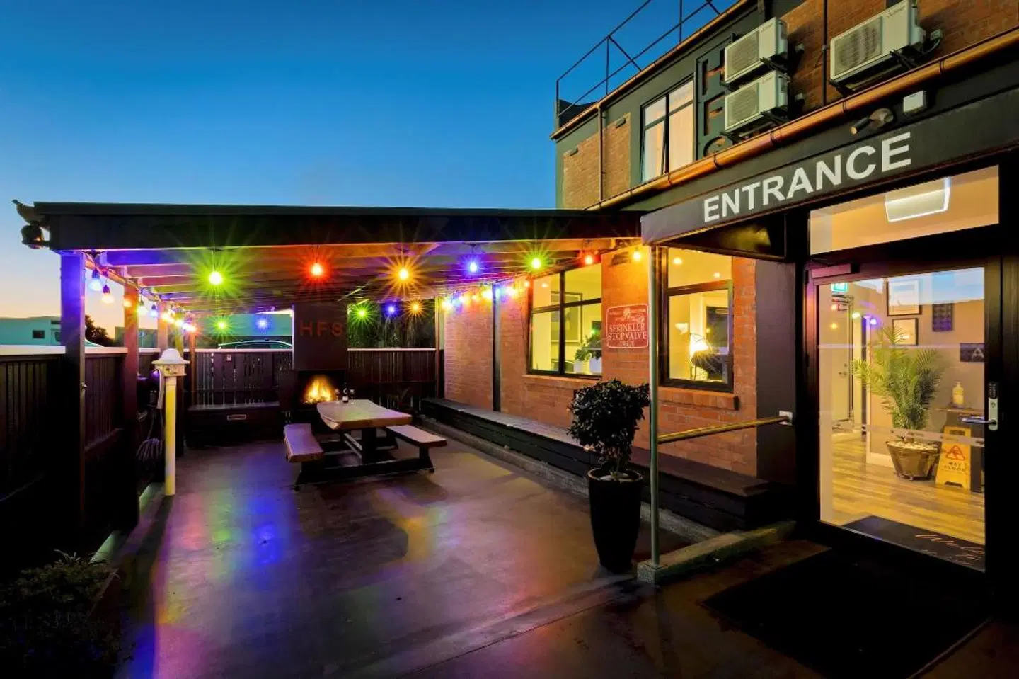 Hokitika Fire Station Boutique Accommodation EXTERIOR