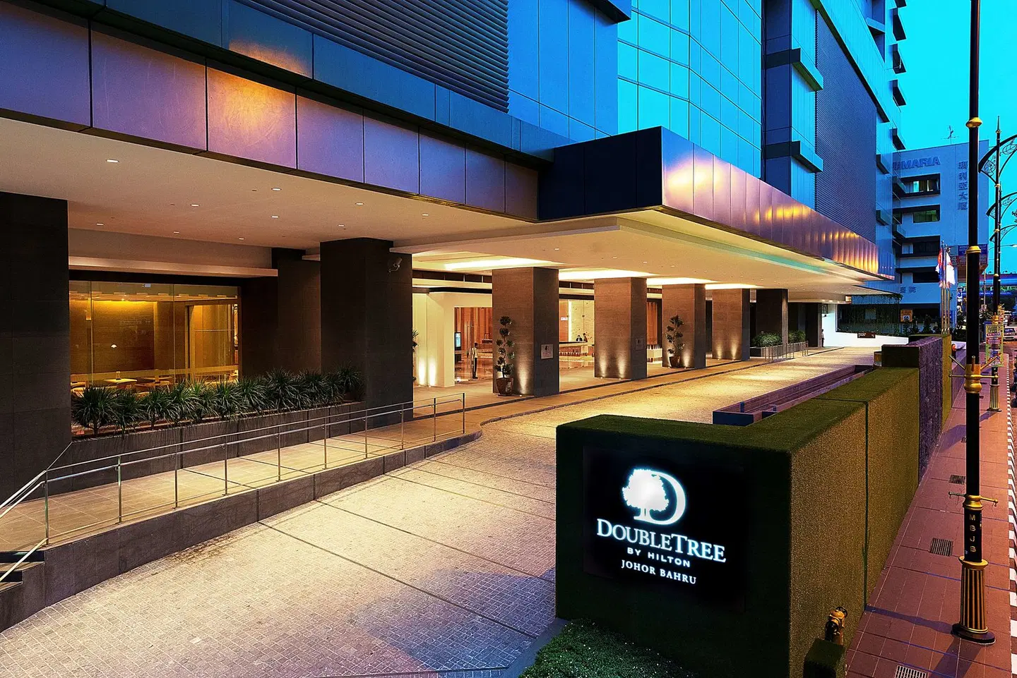 DoubleTree by Hilton Hotel Johor Bahru Bar