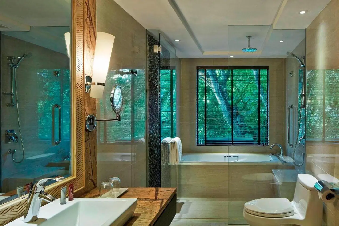 Mulu Marriott Resort & Spa Badezimmer