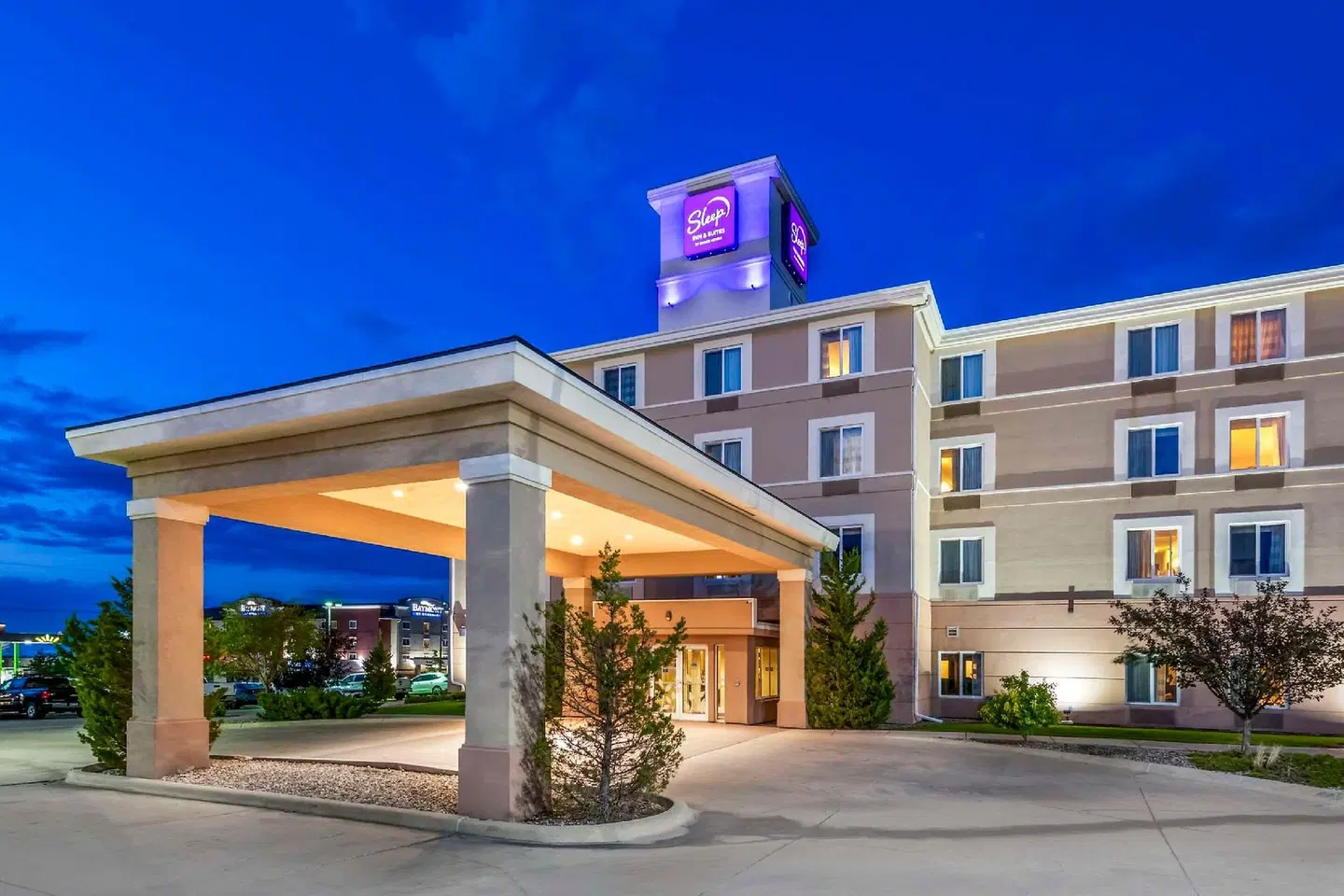 Sleep Inn & Suites EXTERIOR